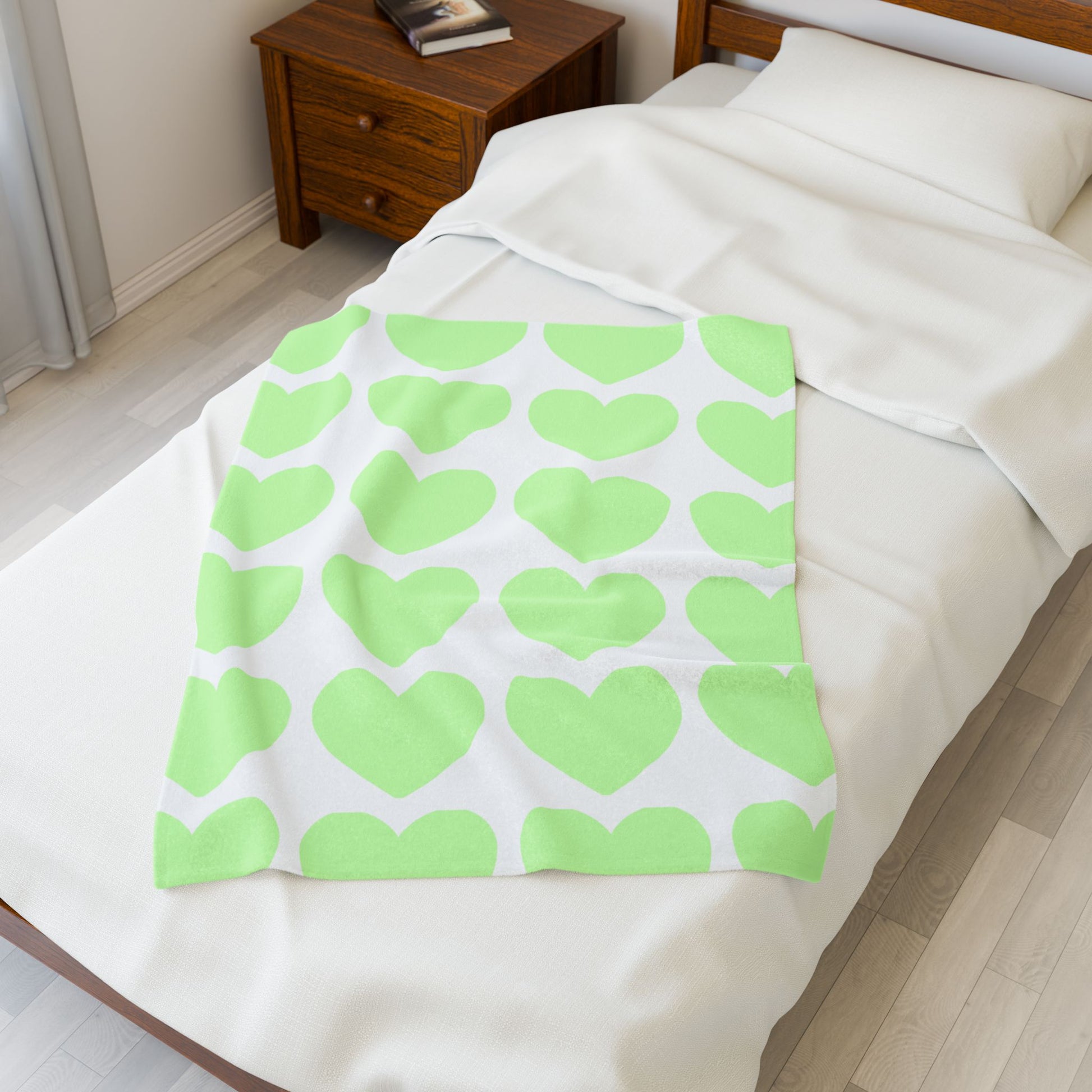 Gift-ready plush blanket perfect for cozy campus living