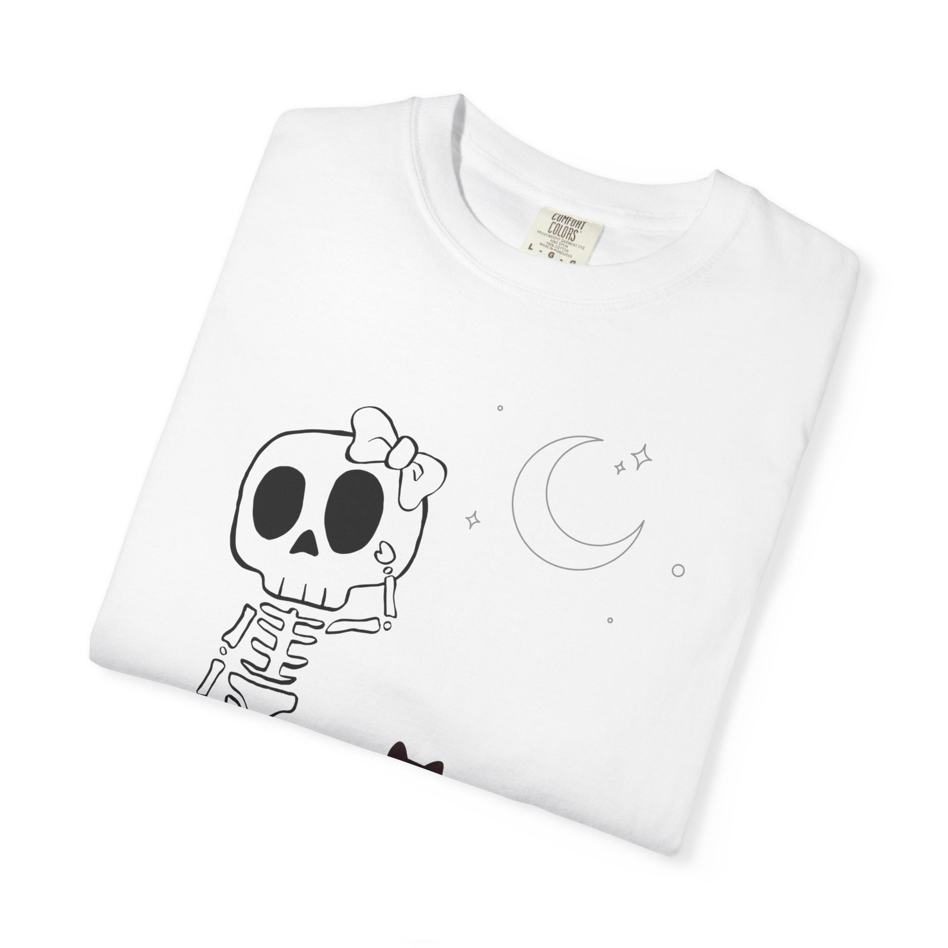 White Halloween tee with skeleton and cat design, featuring “What the Skelly?” text for soft spooky season vibes.